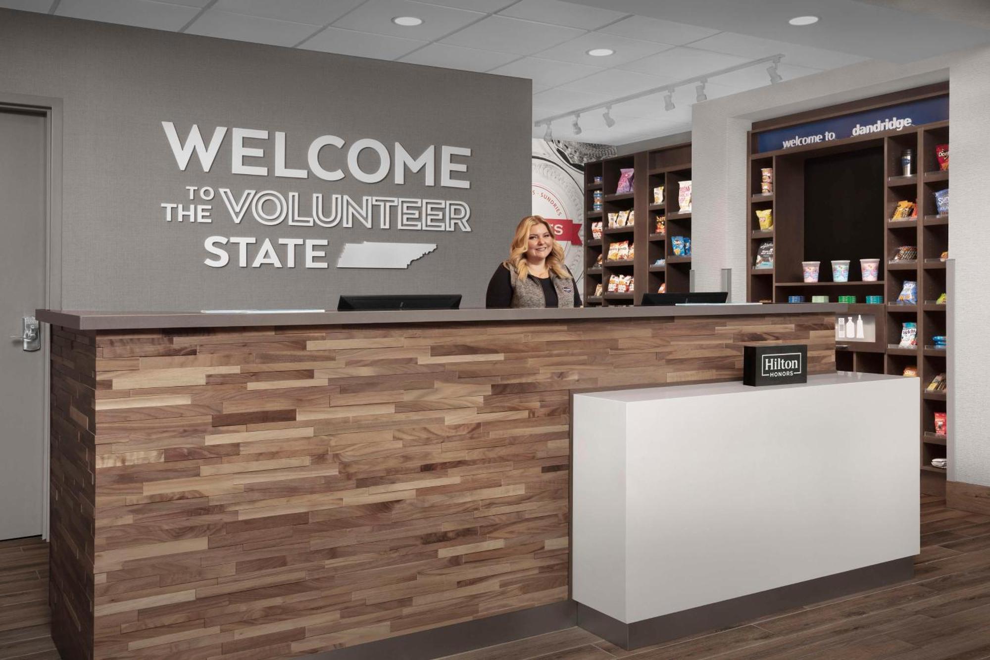 Hampton Inn Дэндридж Экстерьер фото