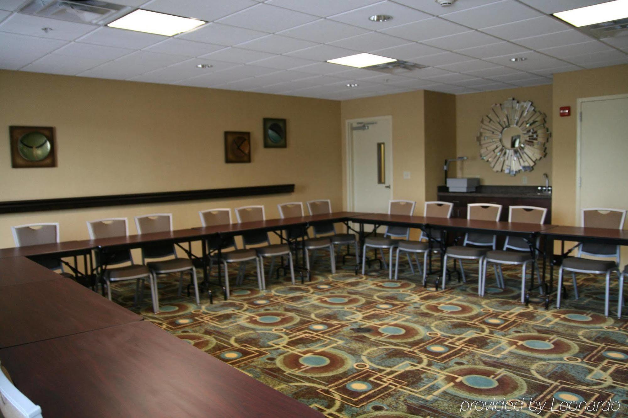 Hampton Inn Дэндридж Экстерьер фото