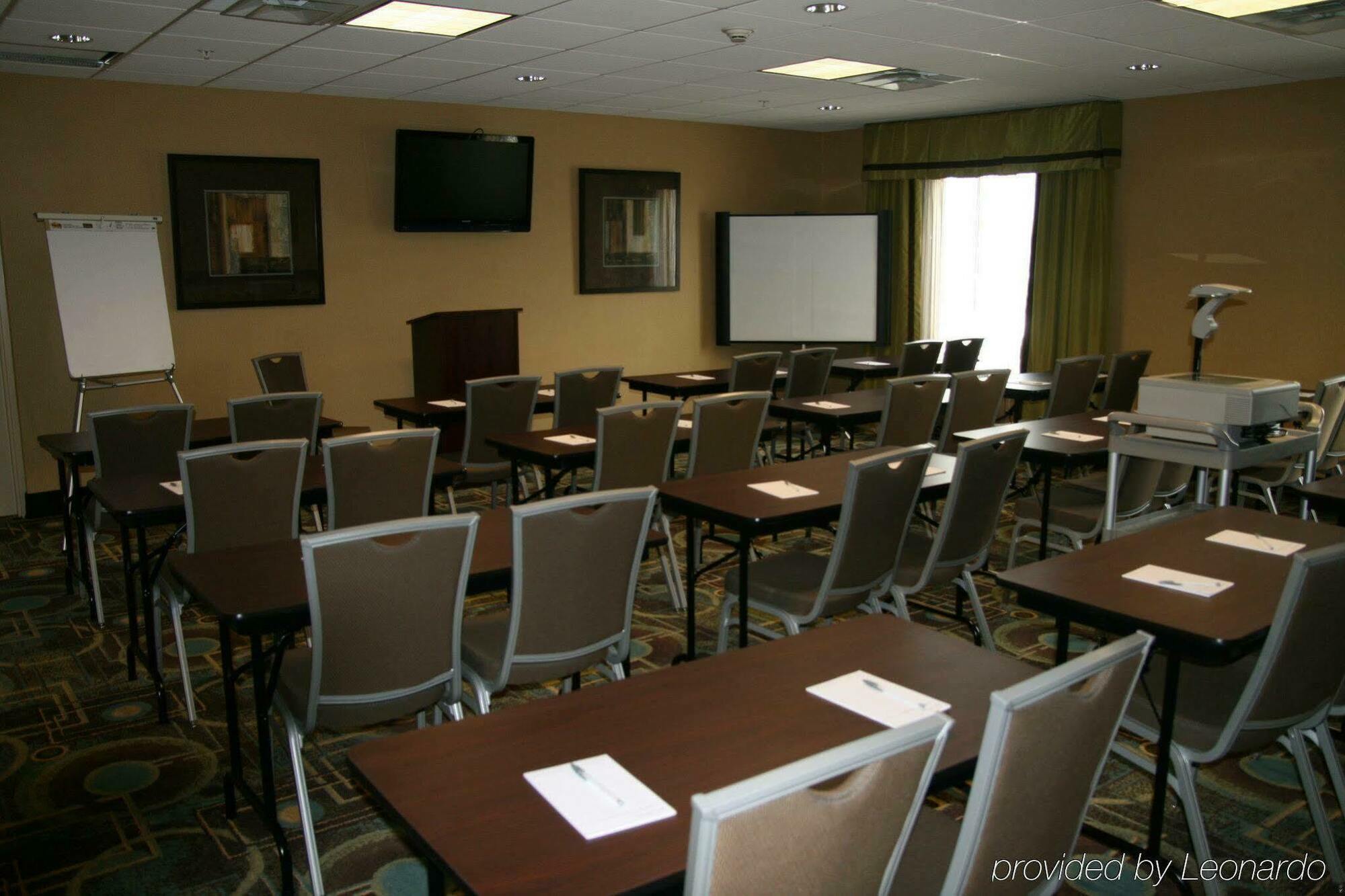 Hampton Inn Дэндридж Удобства фото